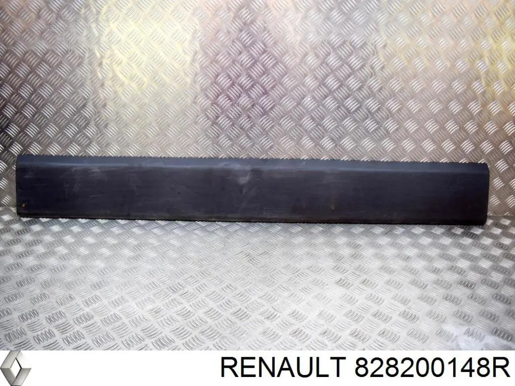 Moldura da porta lateral (deslizante) Renault (RVI) 828200148R preço, a partir de 70,32 USD