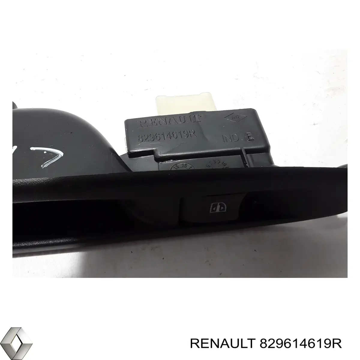 829614619R Renault (RVI) 