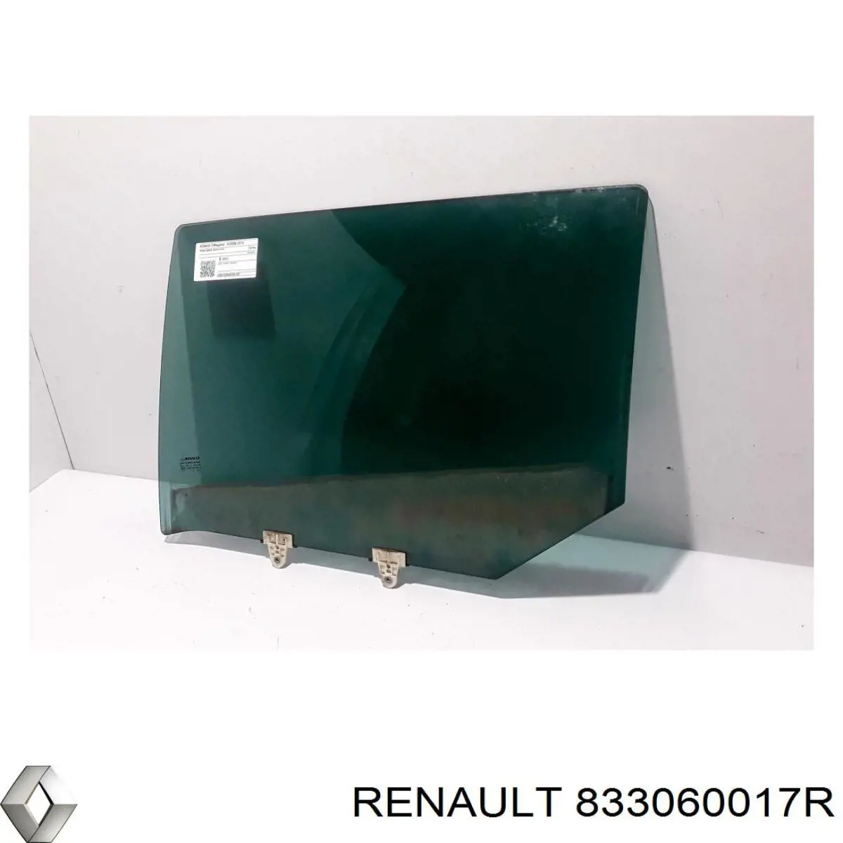 Vidro de carroçaria (da seção de bagagem) direito Renault (RVI) 833060017R preço, a partir de 156,56 USD