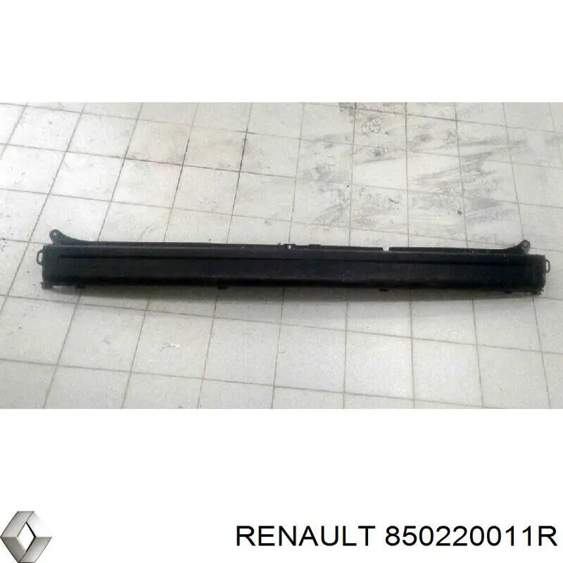 Compre 850220011R Renault (RVI) Pára-choque traseiro