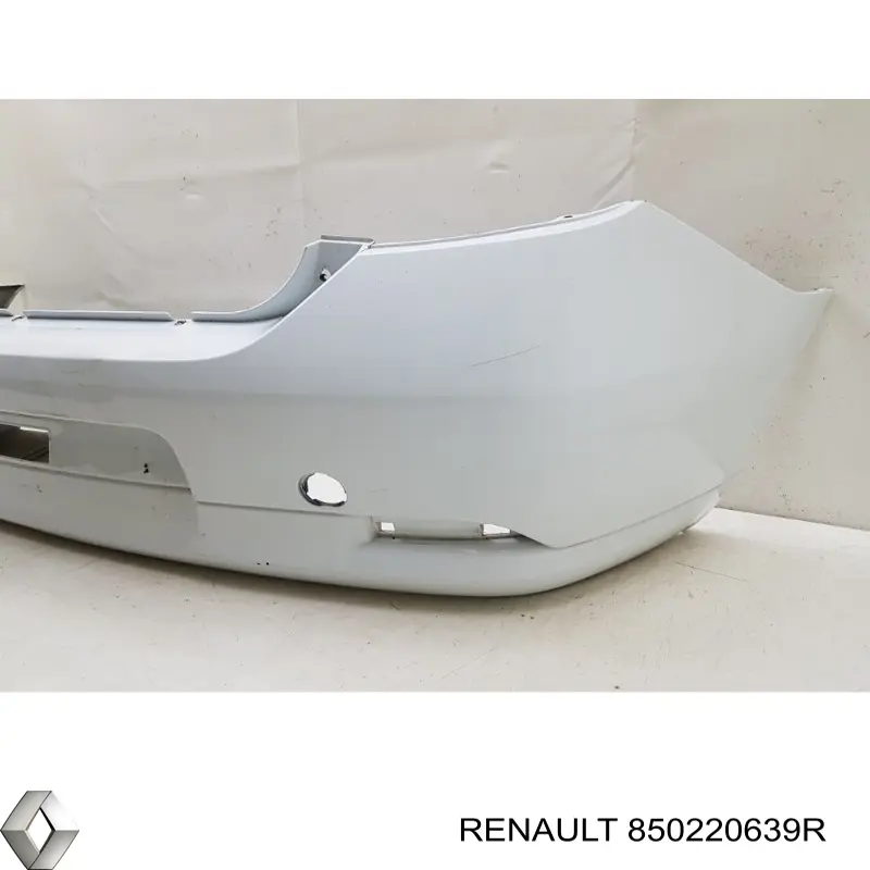Pára-choque traseiro Renault (RVI) 850220639R preço, a partir de 137,47 USD