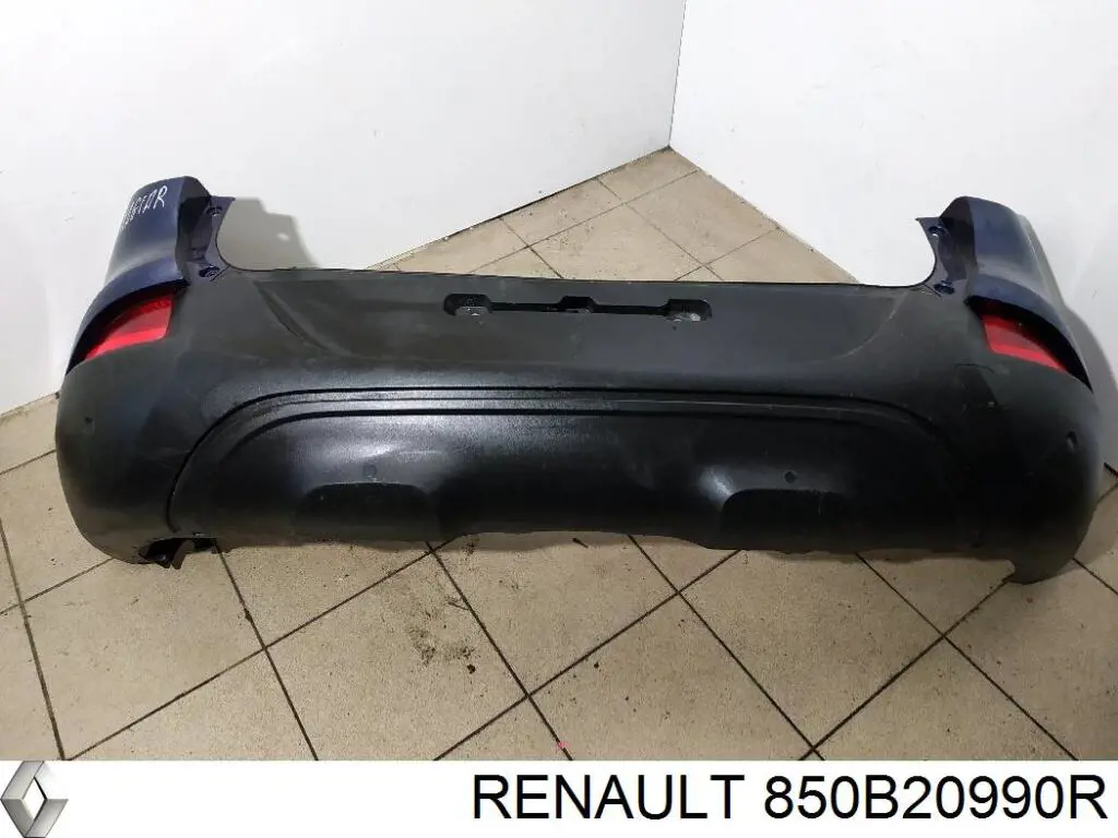 850B20990R Renault (RVI) Pára-choque traseiro