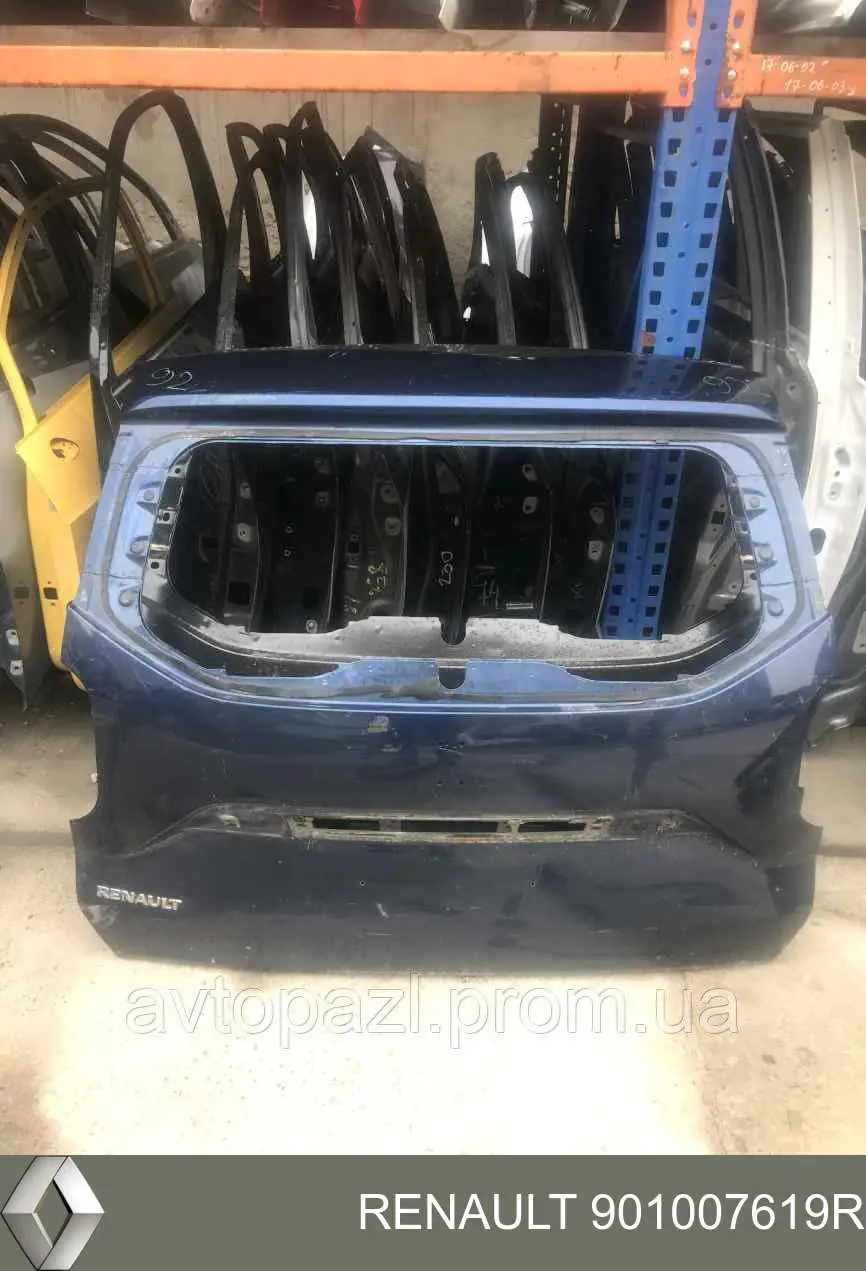 Compre 901004742R Renault (RVI) Porta traseira (3ª/5ª porta-malas (tampa de alcapão)