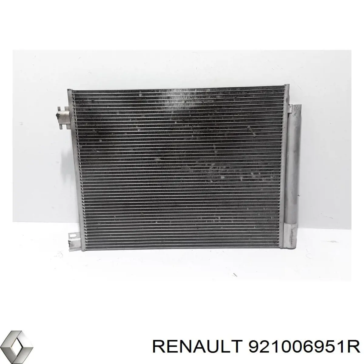 Radiador de aparelho de ar condicionado Renault (RVI) 921006951R preço, a partir de 129,31 USD