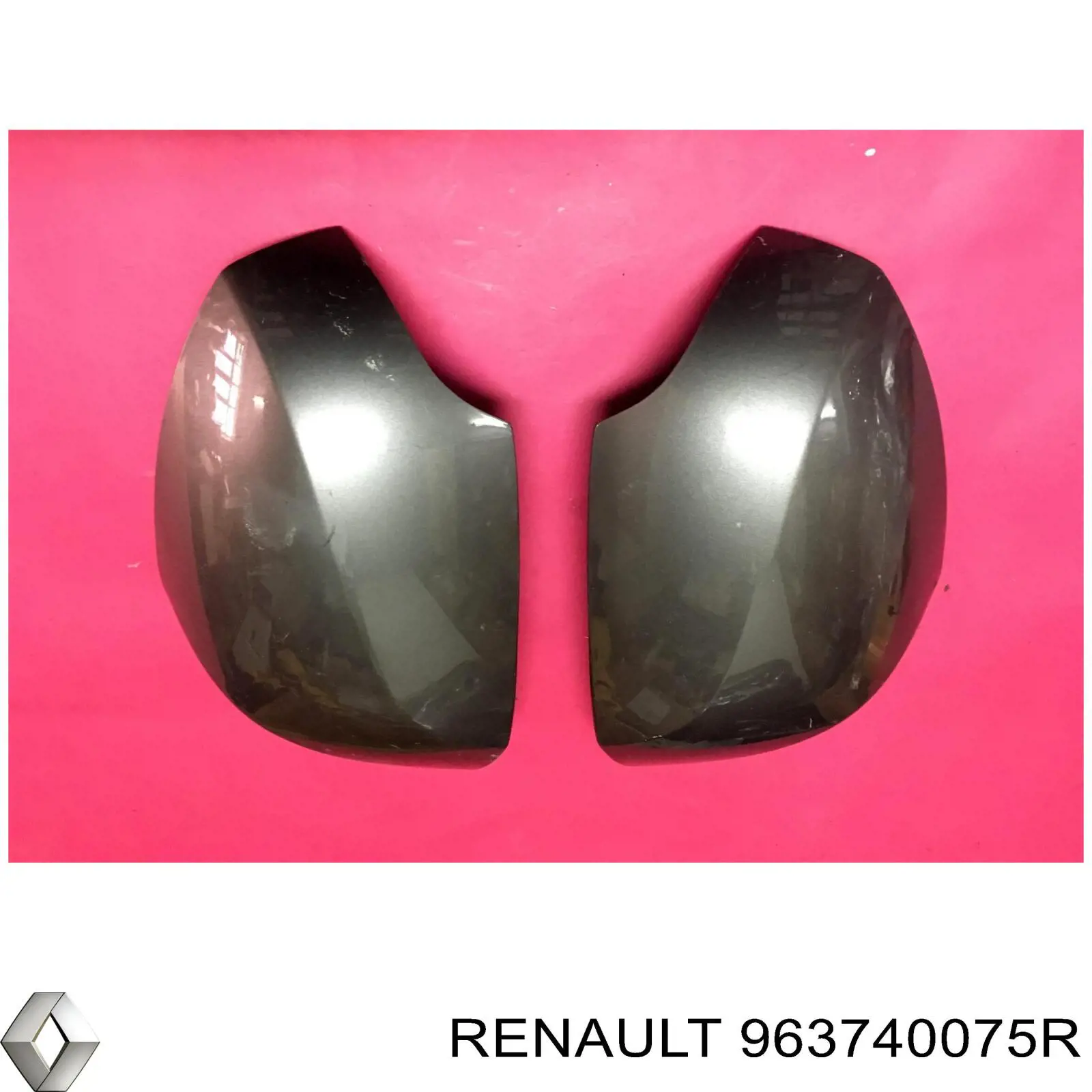 963740075R Renault (RVI) Placa sobreposta (tampa) do espelho de retrovisão direito