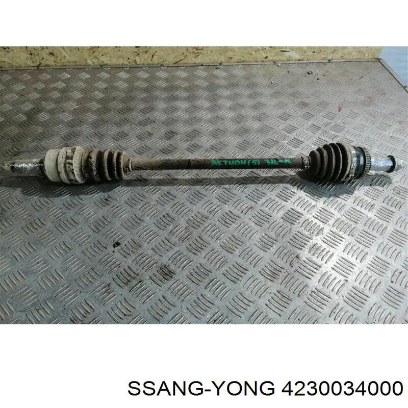 4230034000 Ssang Yong Semieixo traseiro