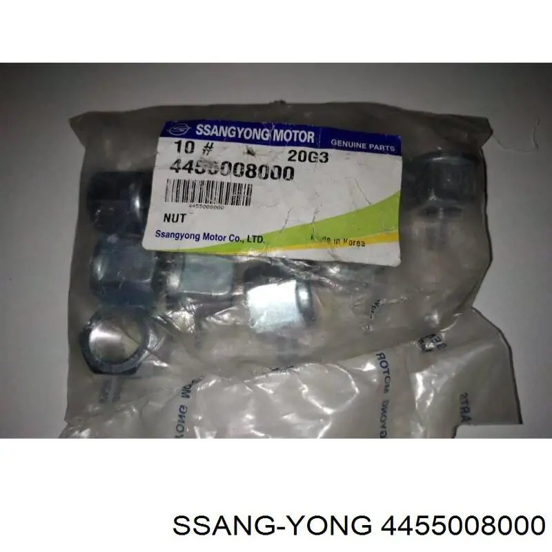 4455008000 Ssang Yong Porca de parafuso de fixação de braço oscilante dianteiro inferior
