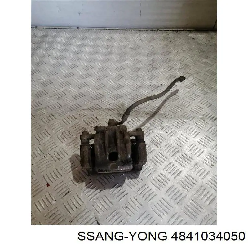 Suporte do freio traseiro esquerdo Ssang Yong 4841034050 preço, a partir de 131,72 USD