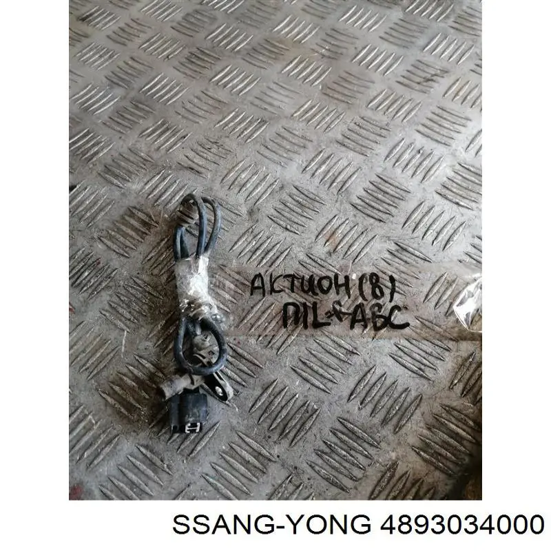 Sensor dianteiro de ABS Ssang Yong 4893034000 preço, a partir de 108,79 USD