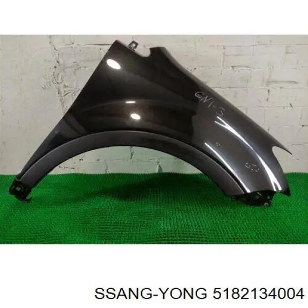 Pára-lama dianteiro direito Ssang Yong 5182134004 preço, a partir de 207,71 USD