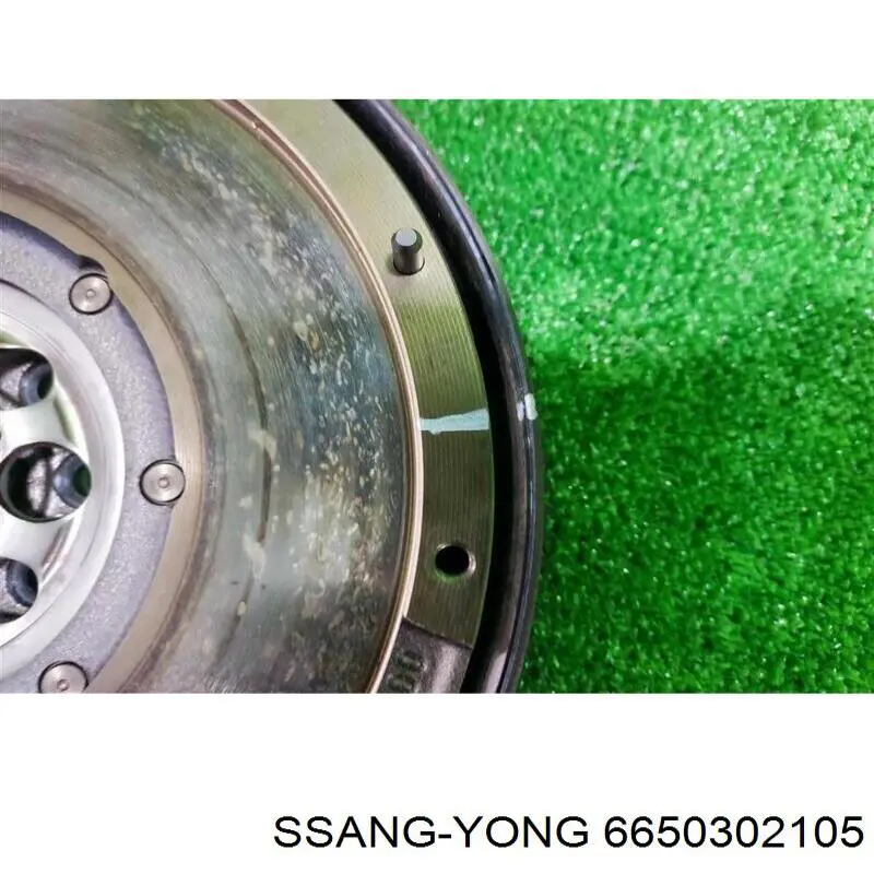 Compre 6650302105 Ssang Yong Volante de motor