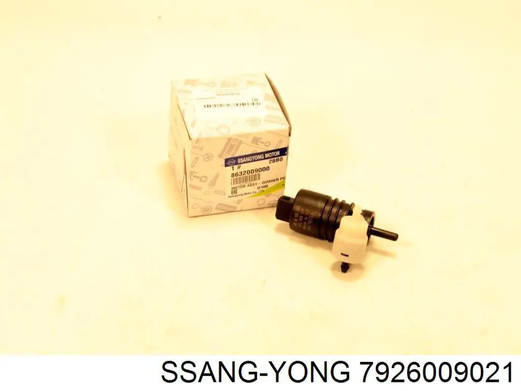 Vidro de carroçaria (da seção de bagagem) direito Ssang Yong 7926009021 preço, a partir de  