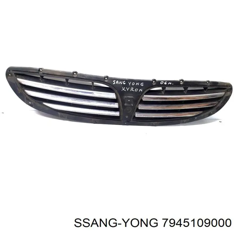 Grelha do radiador Ssang Yong 7945109000 preço, a partir de 62,99 USD