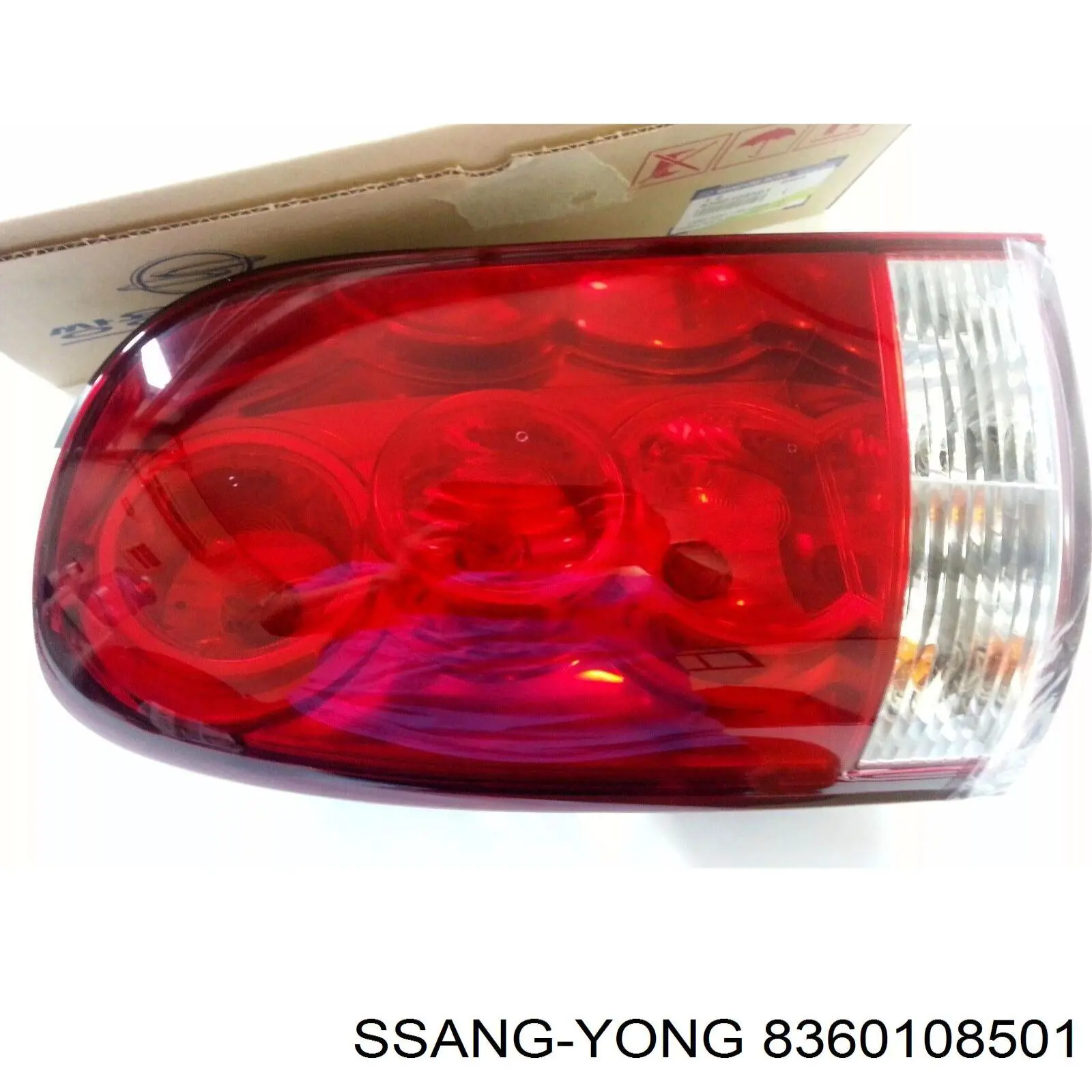 Lanterna traseira esquerda Ssang Yong 8360108501 preço, a partir de 143,07 USD