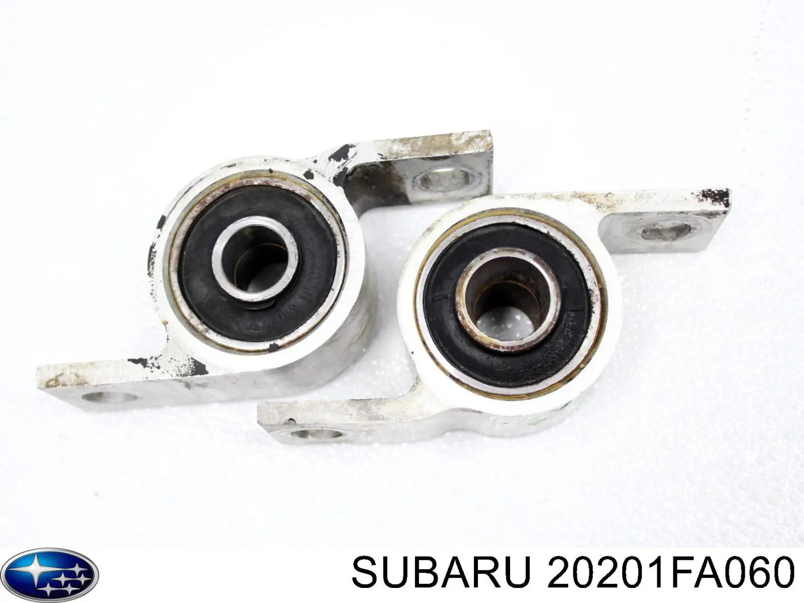 Bloco silencioso dianteiro do braço oscilante inferior Subaru 20201FA060 preço, a partir de 27,84 USD