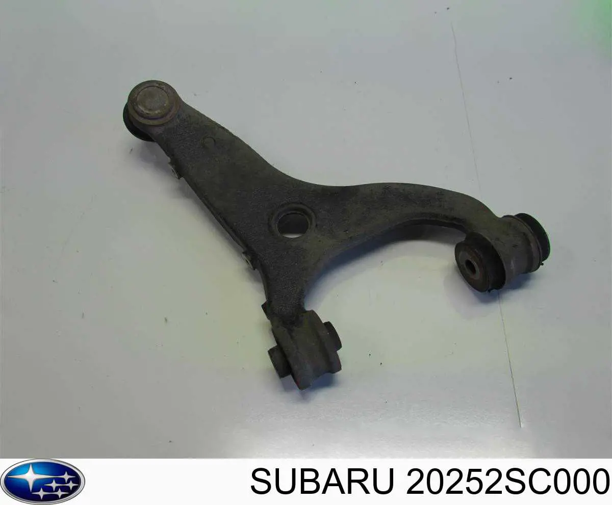 Braço oscilante superior direito de suspensão traseira Subaru 20252SC000 preço, a partir de 74,00 USD