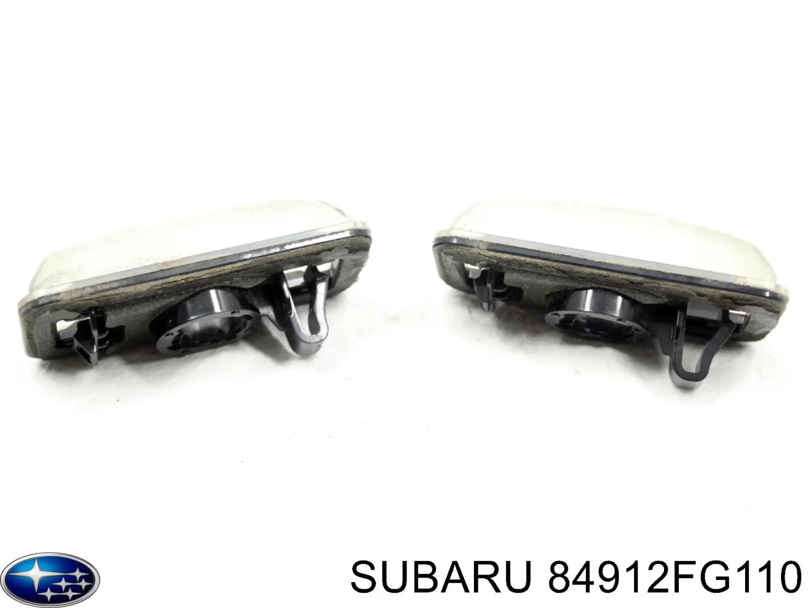 Lanterna da luz de fundo de matrícula traseira Abakus L512100007LED preço, a partir de 36,03 USD