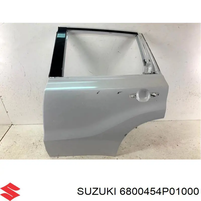 6800454P01000 Suzuki Porta traseira esquerda
