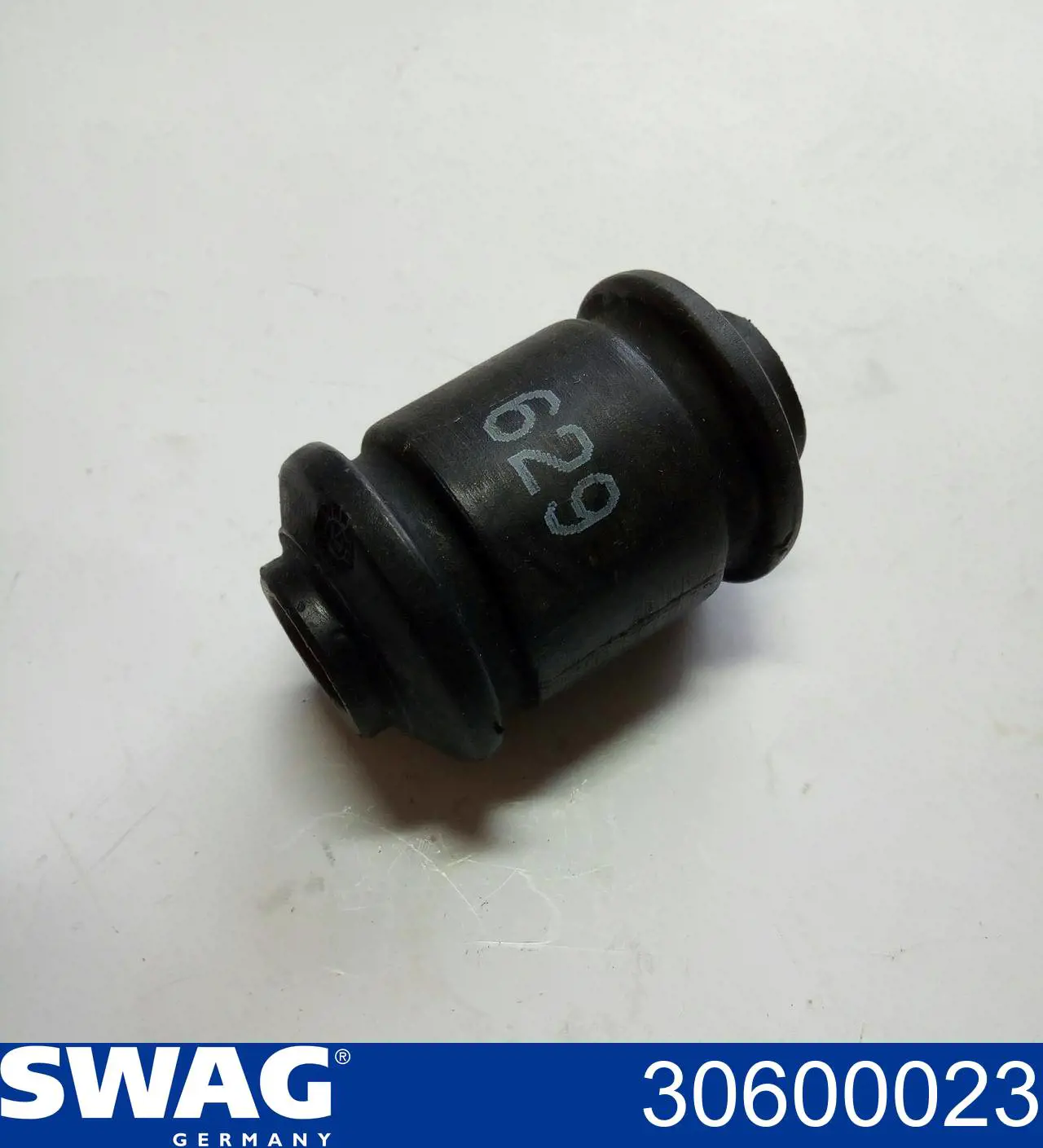 Bloco silencioso dianteiro do braço oscilante inferior Swag 30600023 preço, a partir de 4,15 USD