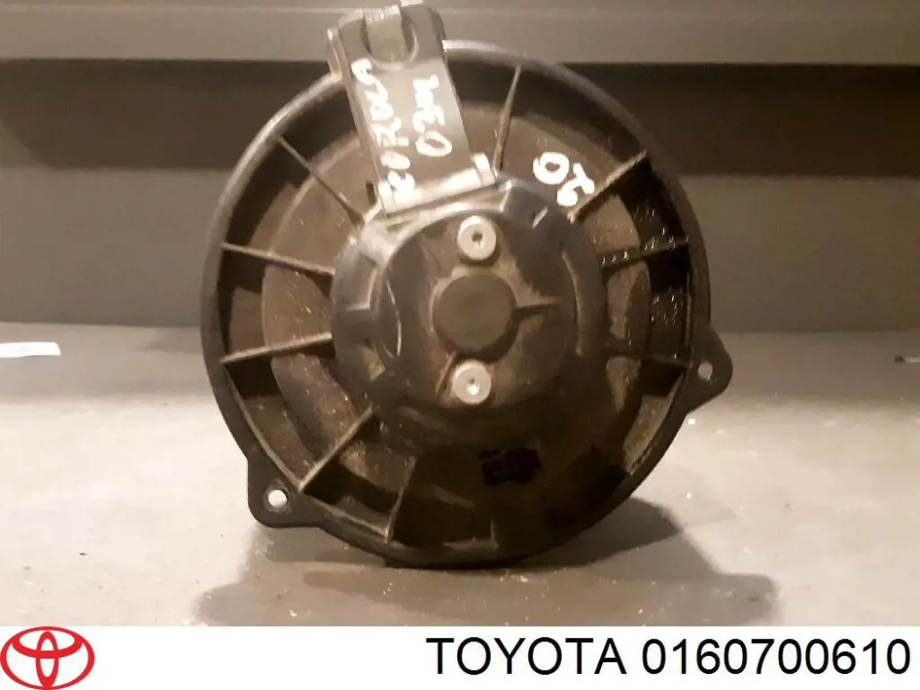 Motor de ventilador de forno (de aquecedor de salão) Toyota 0160700610 preço, a partir de 55,29 USD