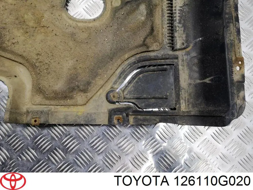 126110G020 Toyota Tampa de motor decorativa