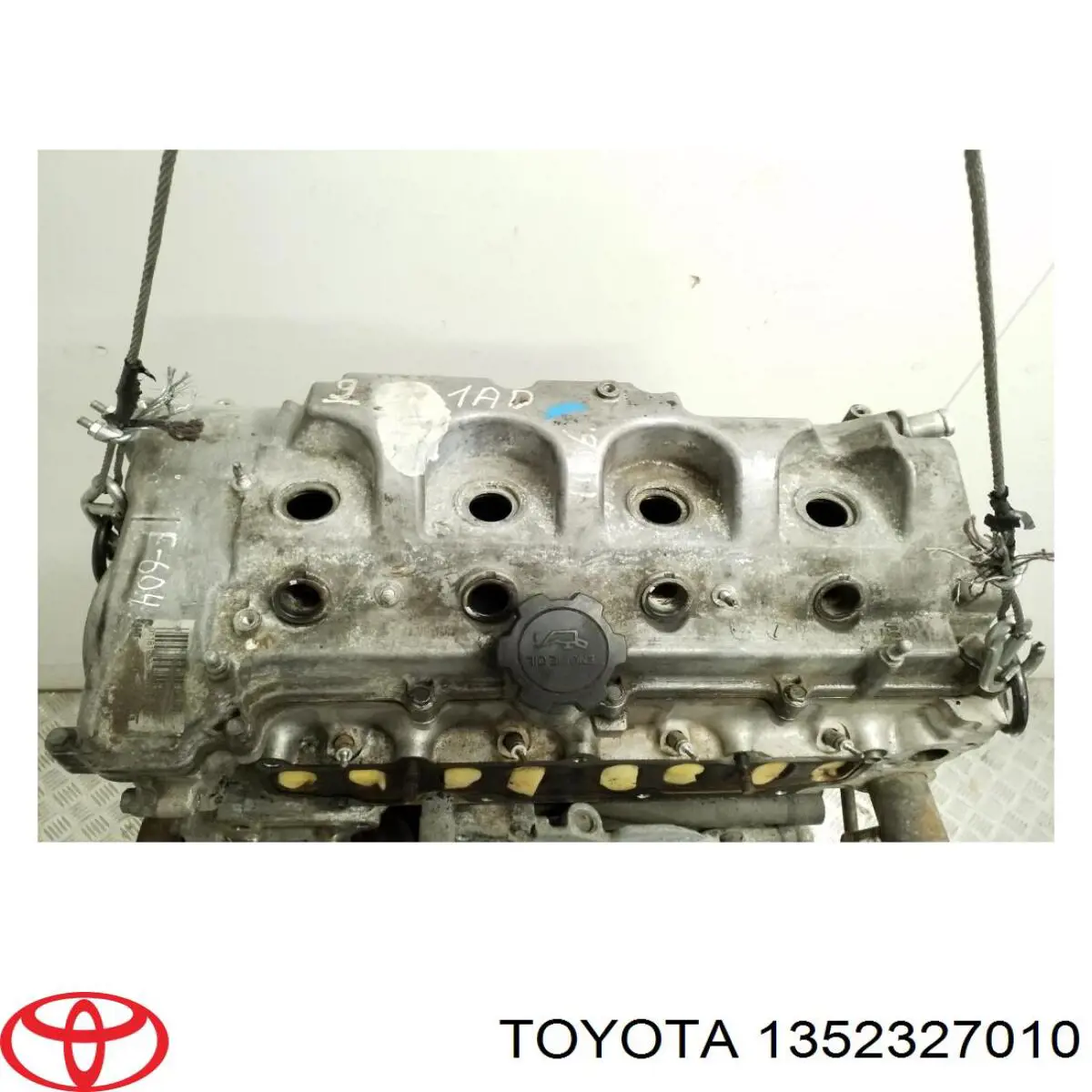 Engrenagem de cadeia da roda dentada da árvore distribuidora de motor Toyota 1352327010 preço, a partir de 107,82 USD