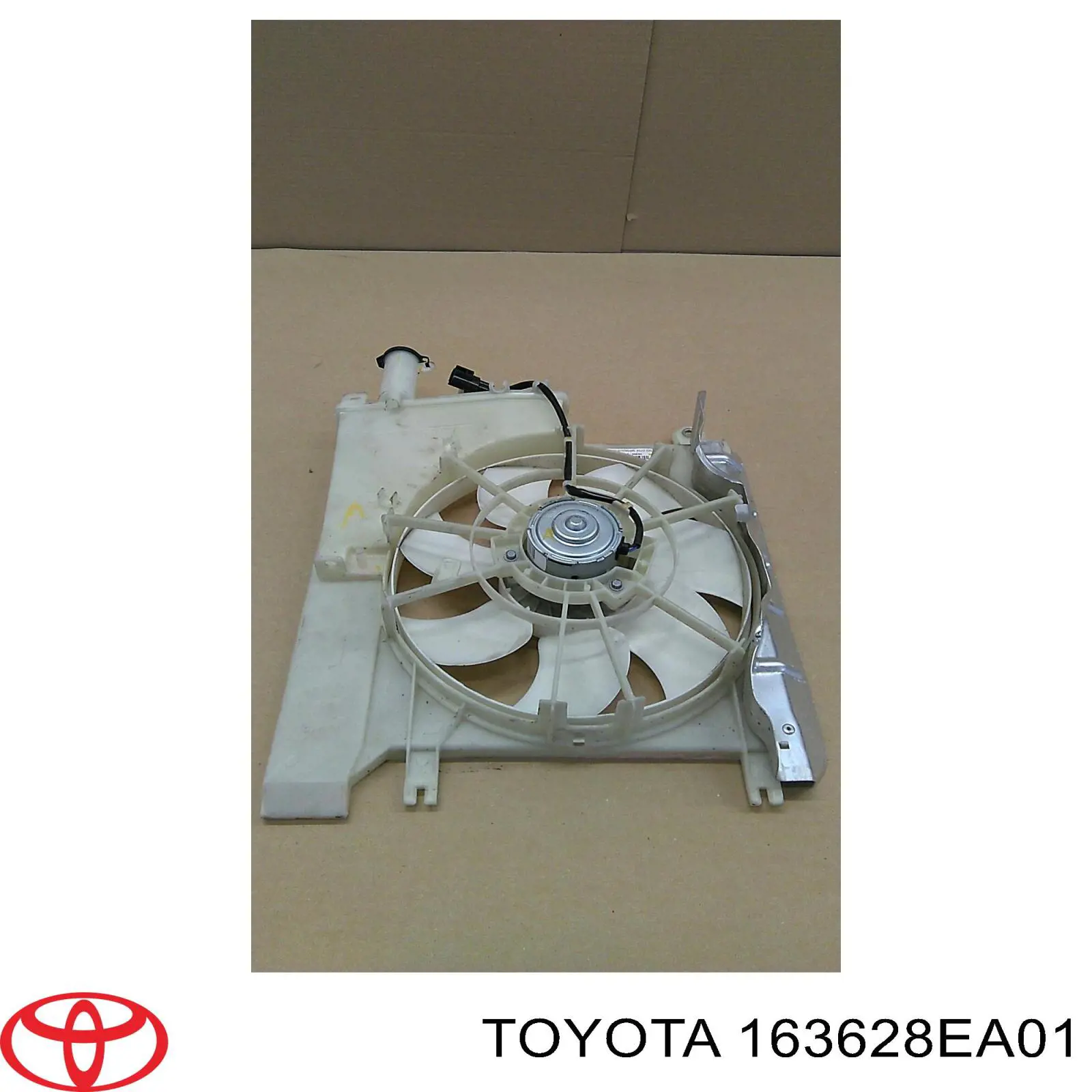 Compre 163628EA01 Toyota Ventilador elétrico de esfriamento montado (motor + roda de aletas)