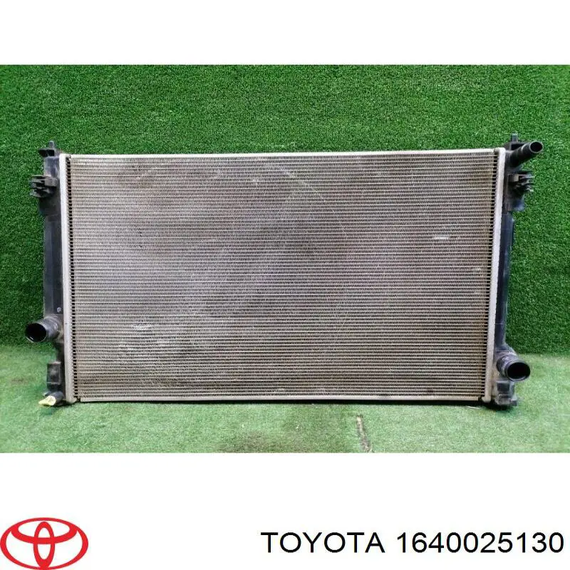 1640025130 Toyota Radiador de esfriamento de motor