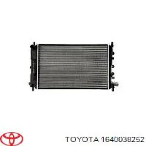 Radiador de esfriamento de motor 1640038252 Toyota