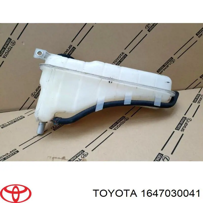 Tanque de expansão do sistema de esfriamento Toyota 1647030042 preço, a partir de 387,91 USD