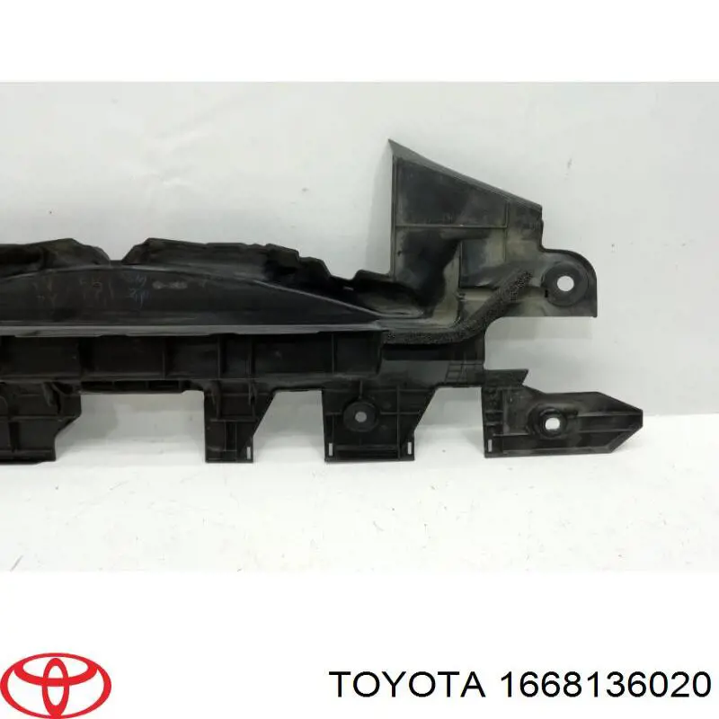 Conduto de ar/defletor do radiador, superior Toyota 1668136020 preço, a partir de 94,57 USD