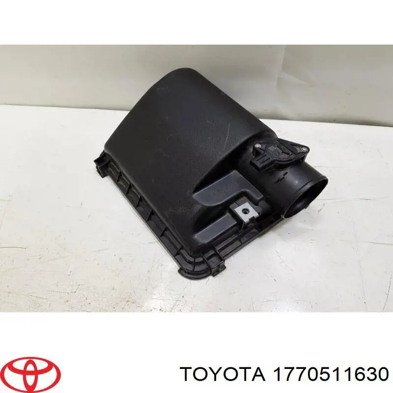 1770511630 Toyota Caixa de filtro de ar, parte superior