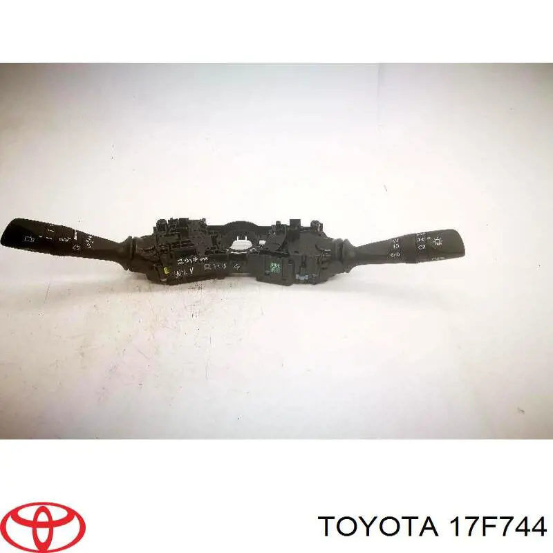  17F744 Toyota