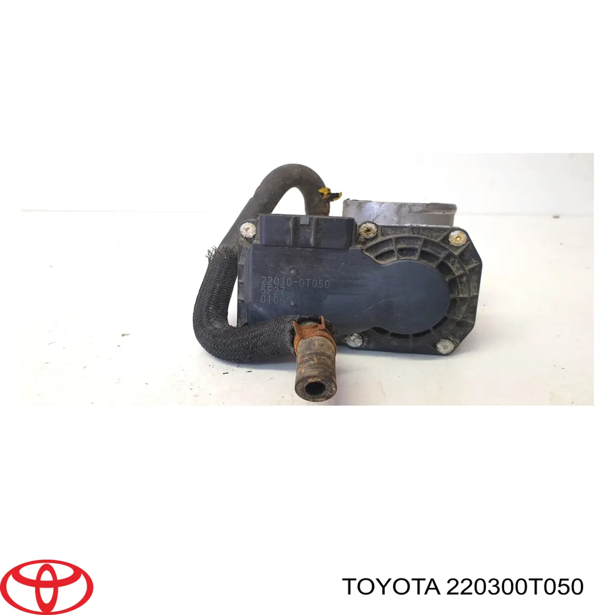 220300T050 Toyota Válvula de borboleta montada