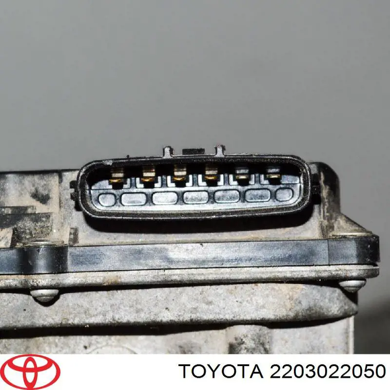 Compre 2203022050 Toyota Válvula de borboleta montada