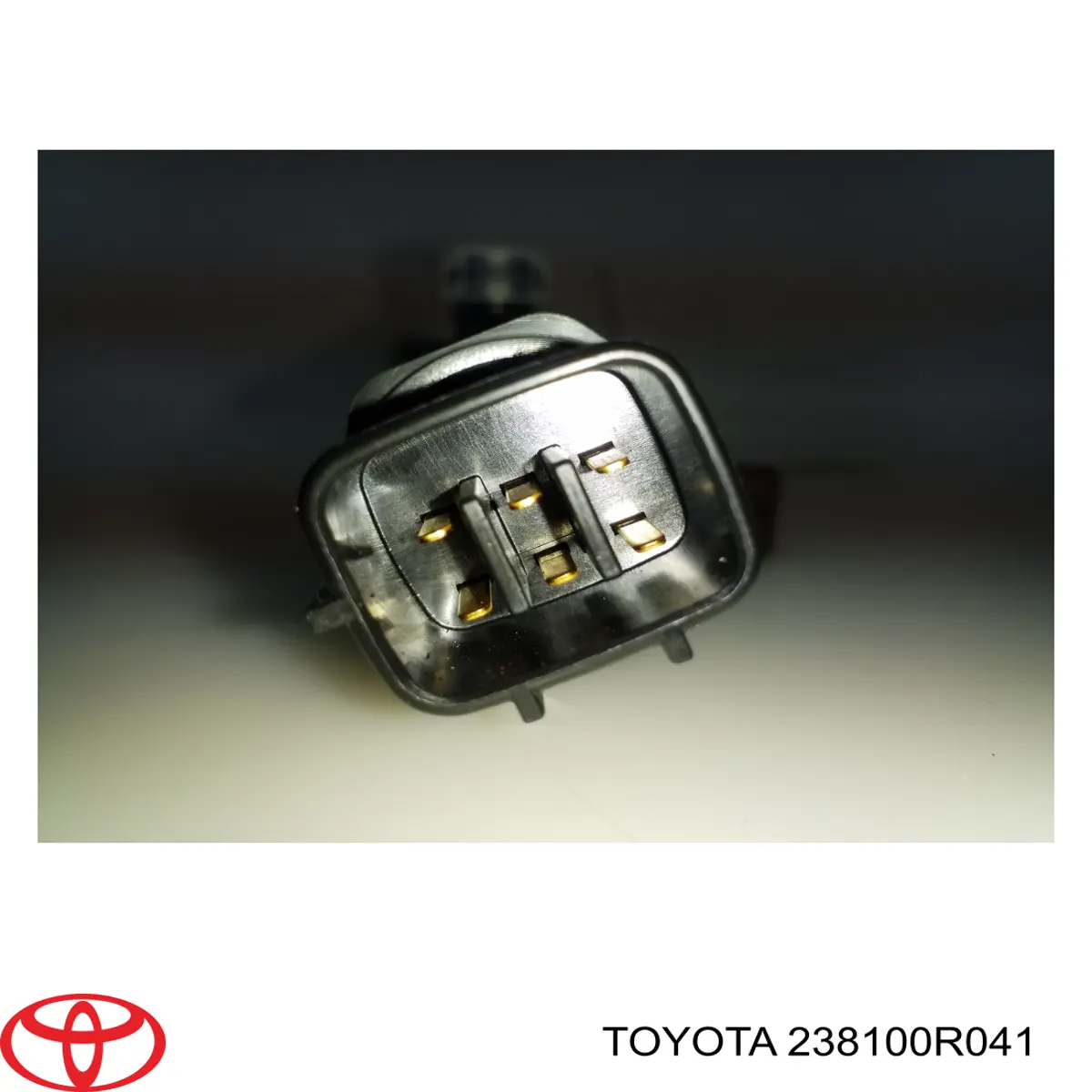 Distribuidor de combustível (rampa) Toyota 238100R040 preço, a partir de 354,11 USD