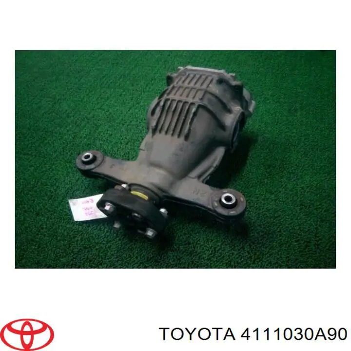 4111030A90 Toyota Redutor do eixo traseiro