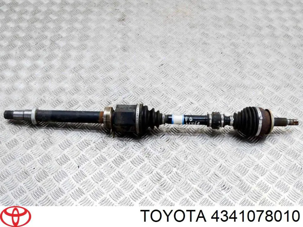 4341078010 Toyota Semieixo (acionador) dianteiro direito