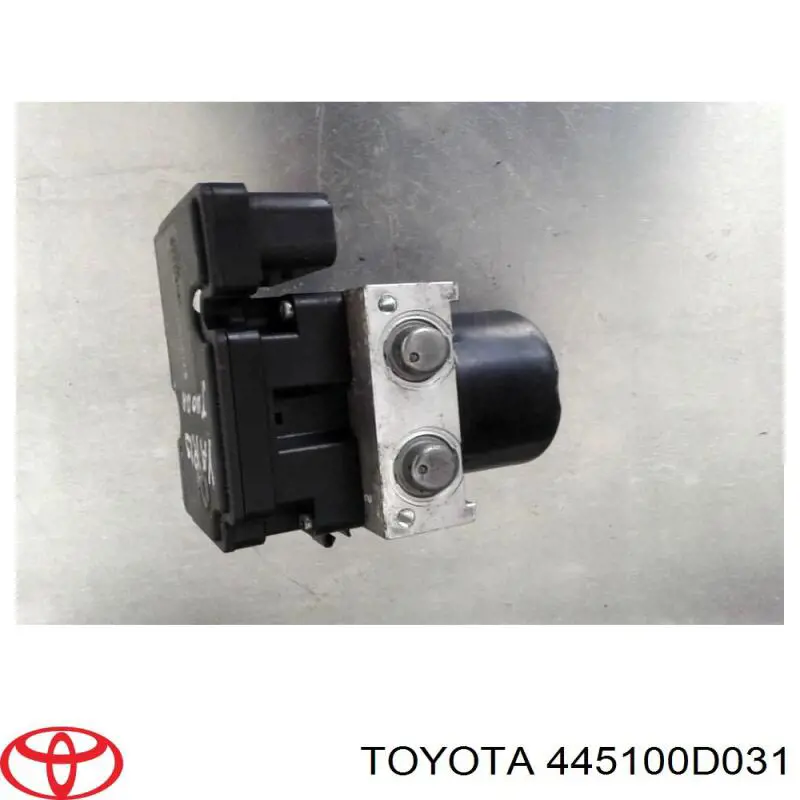 445100D031 Toyota Unidade hidráulico de controlo ABS