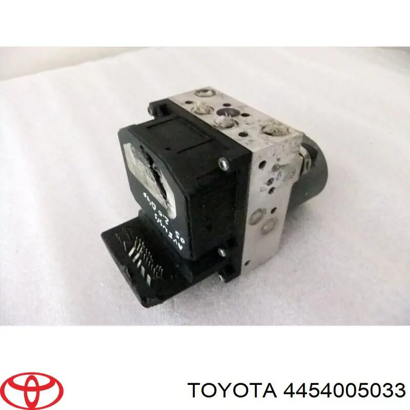 4454005033 Toyota Unidade hidráulico de controlo ABS
