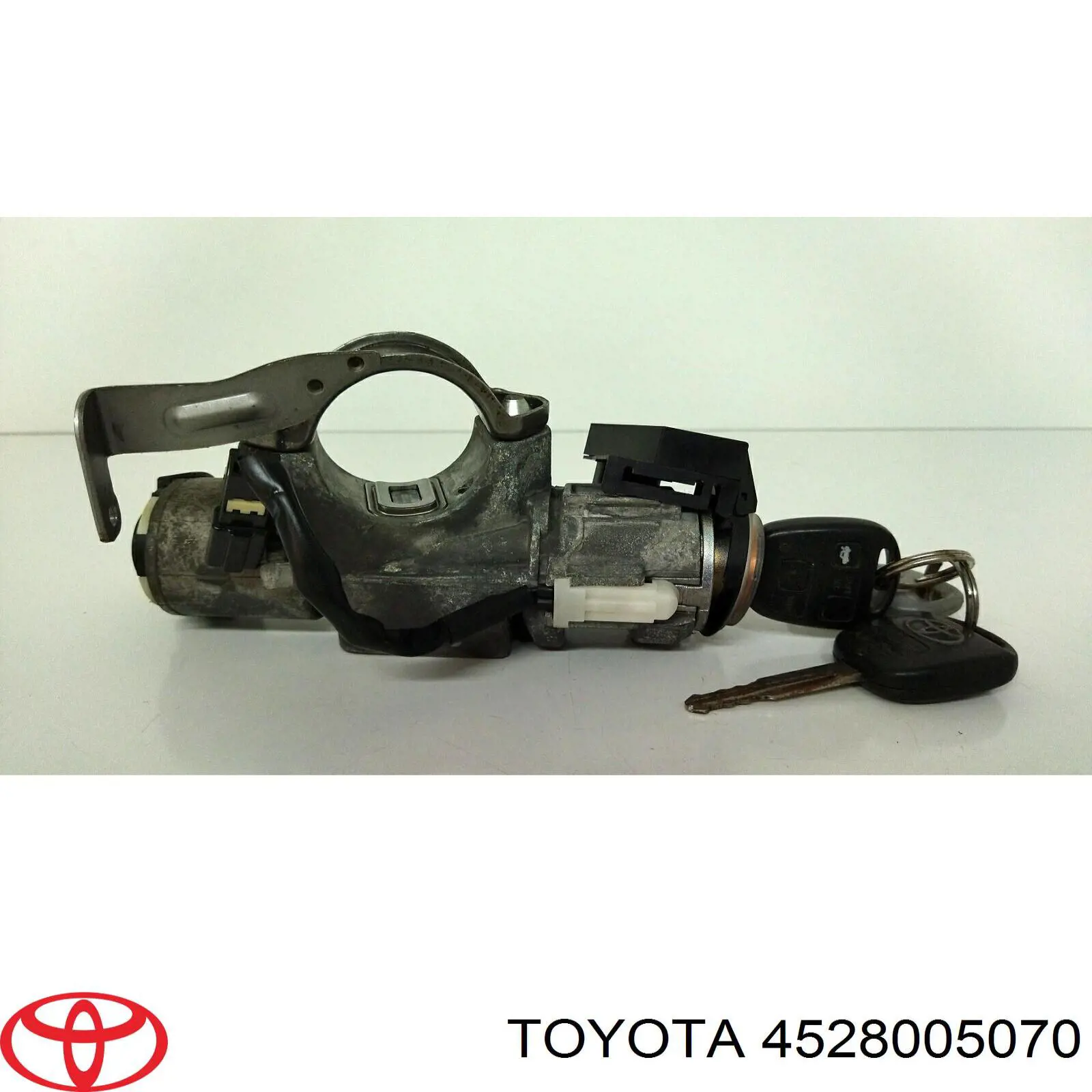 4528005070 Toyota 