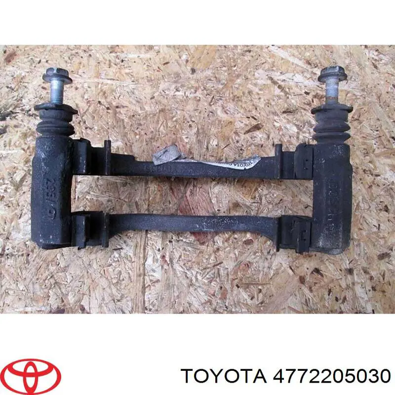 4772205030 Toyota Braçadeira do freio de suporte dianteiro
