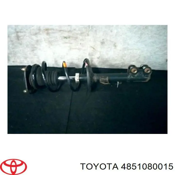 4851080090 Toyota Amortecedor dianteiro direito