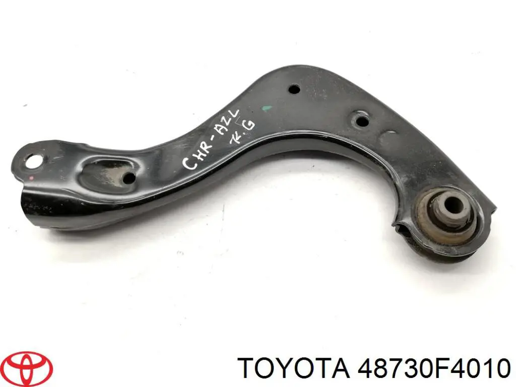 48730F4010 Toyota Braço oscilante de suspensão traseira transversal