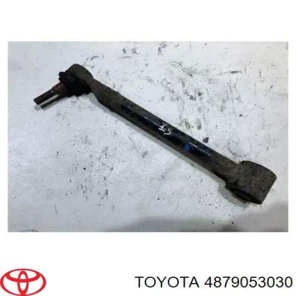 4879053030 Toyota Braço oscilante superior esquerdo/direito de suspensão traseira