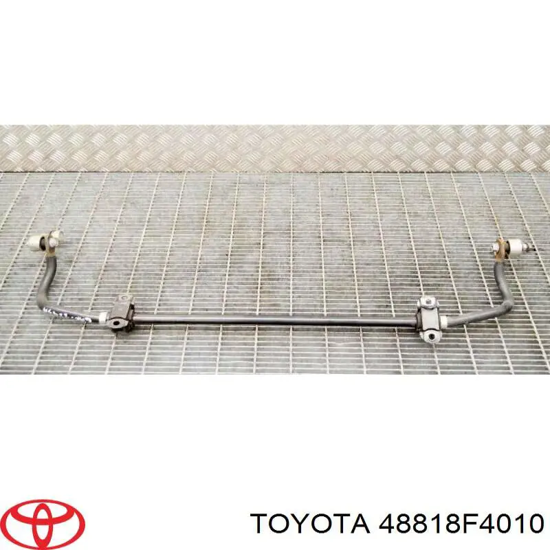 48818F4010 Toyota Bucha de estabilizador traseiro