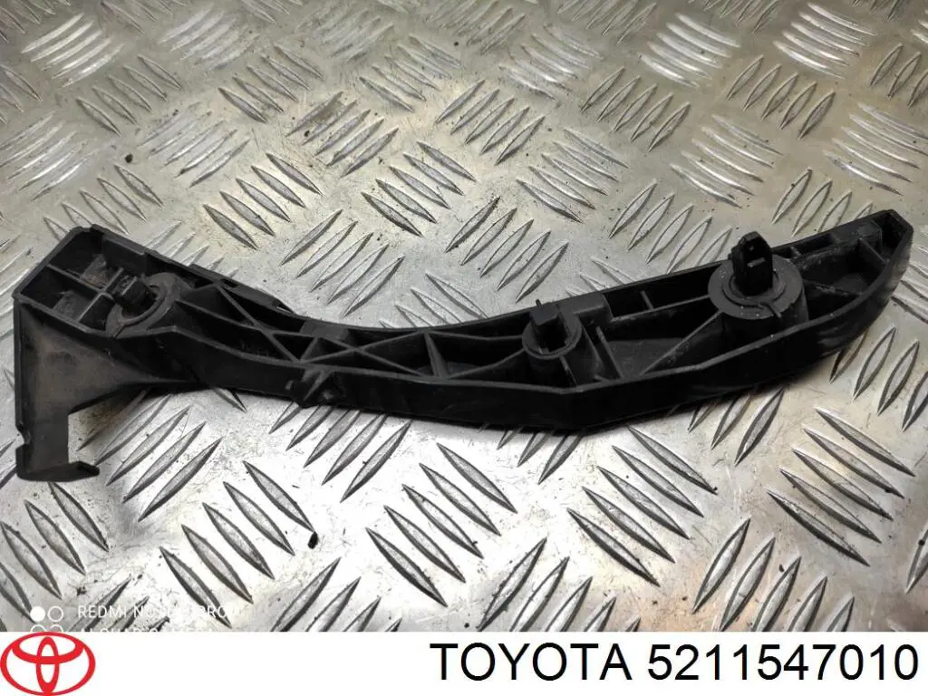 Guia do pára-choque dianteiro direito Toyota 5211547010 preço, a partir de 13,19 USD