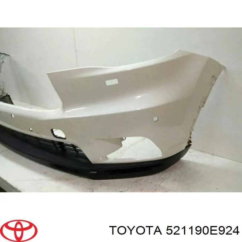 Compre 521190E924 Toyota Pára-choque dianteiro