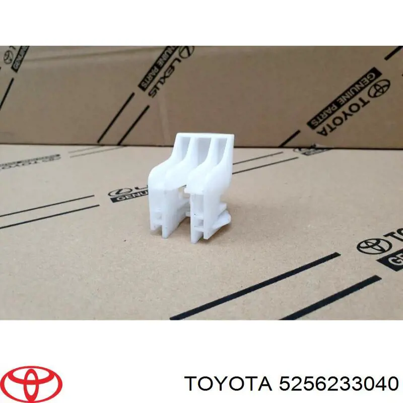 5256233040 Toyota Guia do pára-choque traseiro