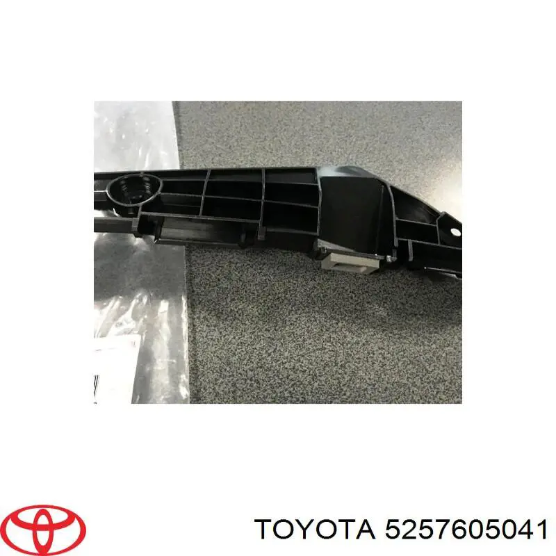 Consola esquerda do pára-choque traseiro Toyota 5257605040 preço, a partir de 84,11 USD
